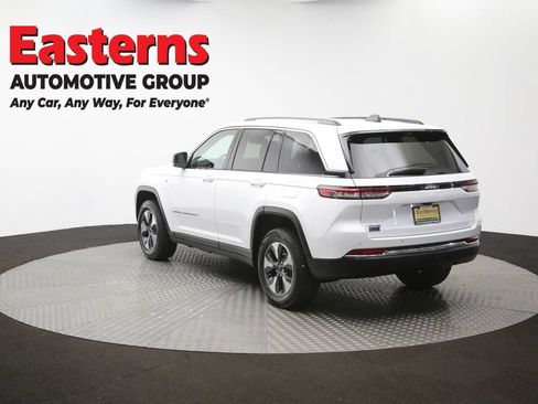 Used 2022 Jeep Grand Cherokee Limited 4xe w/ Luxury Tech Group II AWD/4WD image 68