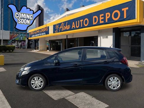 Used 2015 Honda Fit LX image 2