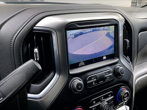 Used 2021 Chevrolet Silverado 1500 RST image 21