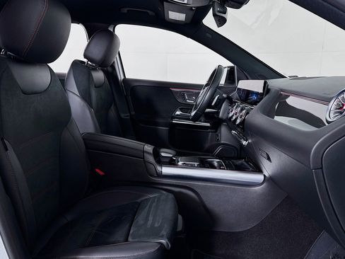 Certified 2023 Mercedes-Benz GLA 250 image 7