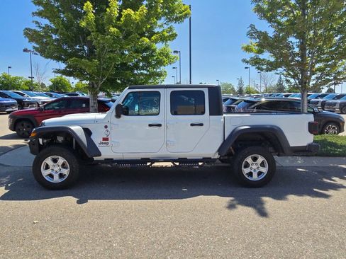 Used 2020 Jeep Gladiator Rubicon AWD/4WD image 11