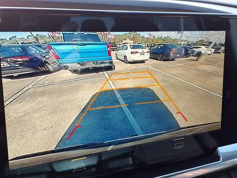 Used 2025 Chevrolet Silverado 1500 LT image 18