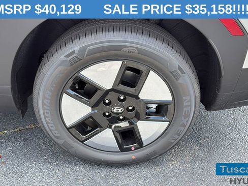 New 2025 Hyundai Santa Fe SEL image 11