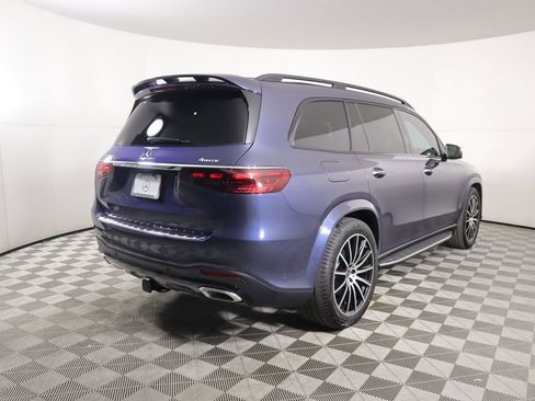 New 2026 Mercedes-Benz GLS 580 4MATIC image 5