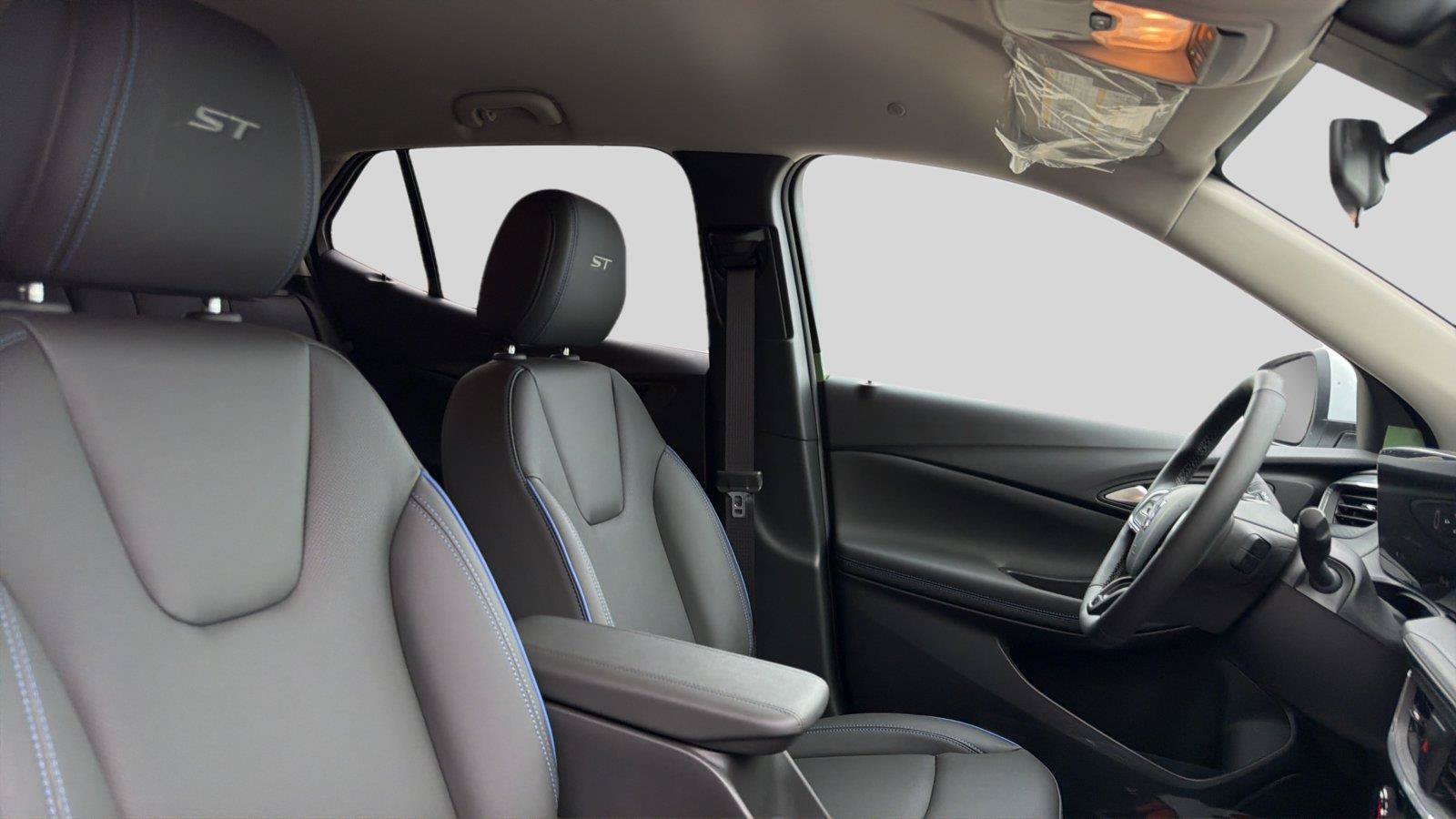 New 2026 Buick Encore GX Sport Touring w/ Comfort Package FWD image 22