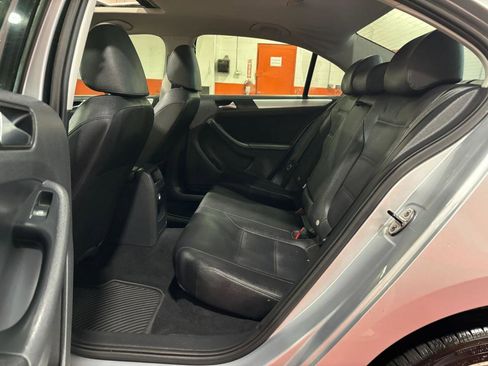 Used 2012 Volkswagen Jetta SEL image 14