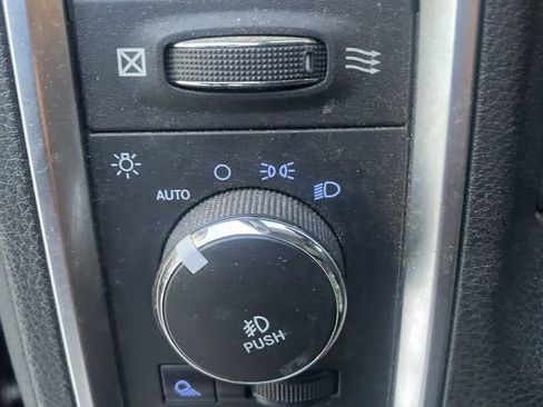 Used 2016 RAM 1500 Big Horn image 14