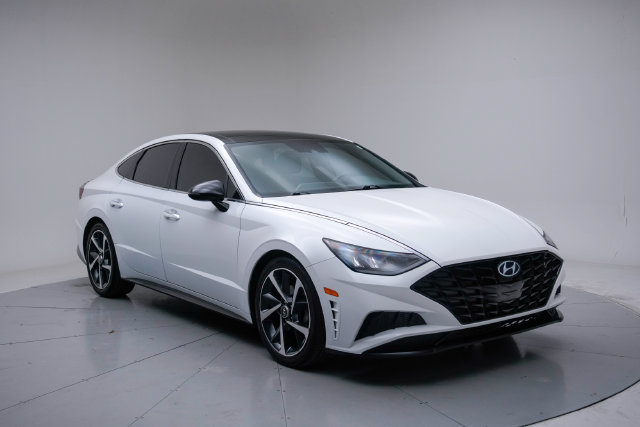 Used 2021 Hyundai Sonata SEL Plus w/ Tech Package FWD image 9