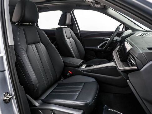 New 2025 Audi Q5 Premium image 7