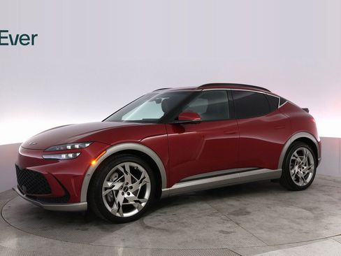 Used 2023 Genesis GV60 Performance image 15