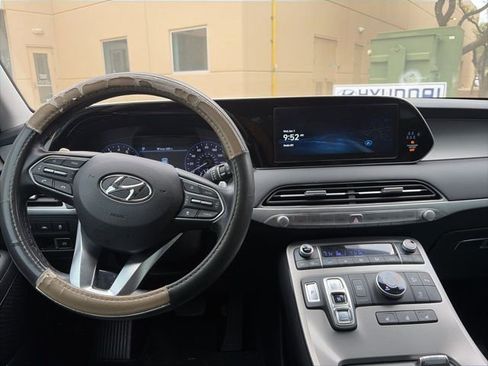 Used 2022 Hyundai Palisade SEL w/ Premium Package AWD/4WD image 8