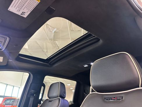 Used 2023 GMC Sierra 1500 AT4X AWD/4WD image 36