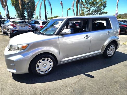 Used 2014 Scion xB image 34