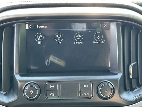 Used 2022 GMC Canyon AT4 w/ Driver Alert Package image 23