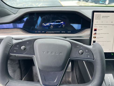 Used 2021 Tesla Model S Long Range AWD/4WD image 15