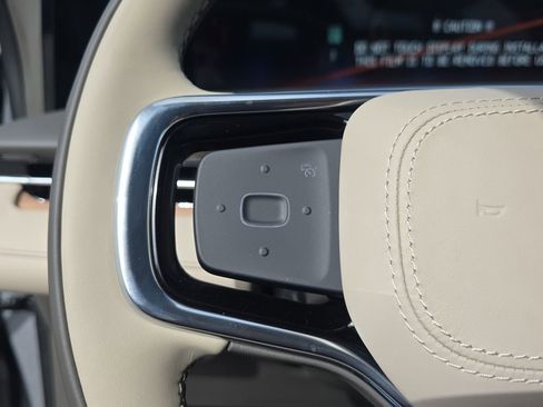 New 2025 Lincoln Nautilus Reserve image 22