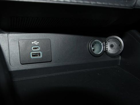 Used 2024 Ford Mustang GT RWD image 18