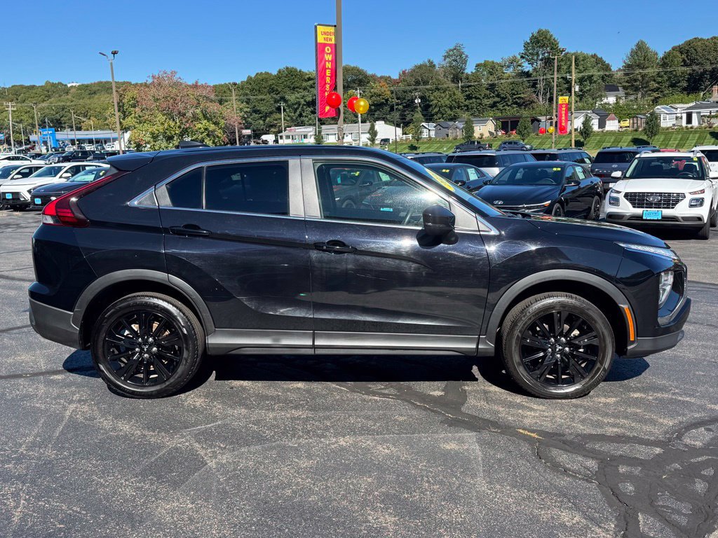 Used 2024 Mitsubishi Eclipse Cross LE AWD/4WD image 4