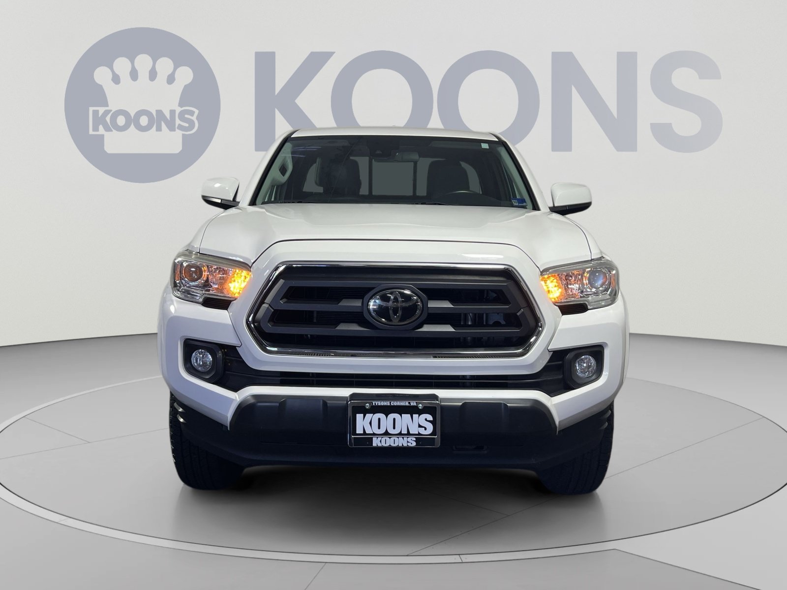 Used 2022 Toyota Tacoma SR5 w/ SR5 Appearance Package (SM) AWD/4WD image 11