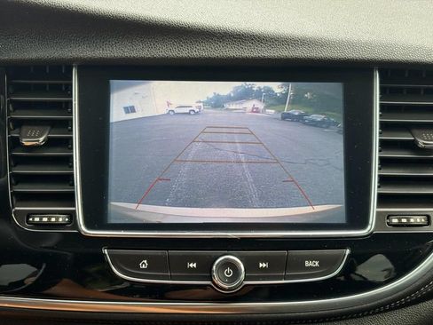 Used 2018 Buick Encore Preferred FWD image 21