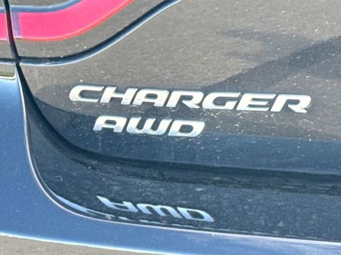 Used 2015 Dodge Charger SXT w/ AWD Plus Group image 17