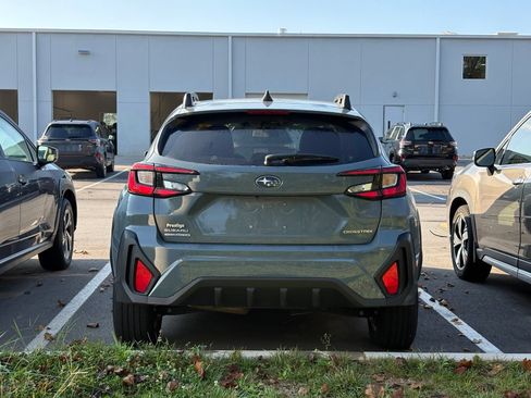 Used 2024 Subaru Crosstrek 2.0i Premium AWD/4WD image 5