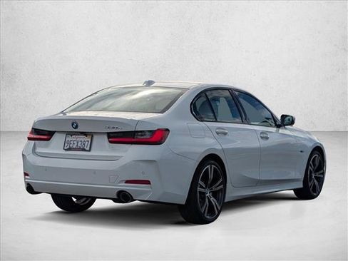 Certified 2023 BMW 330e 330e w/ Driving Assistance Package image 5