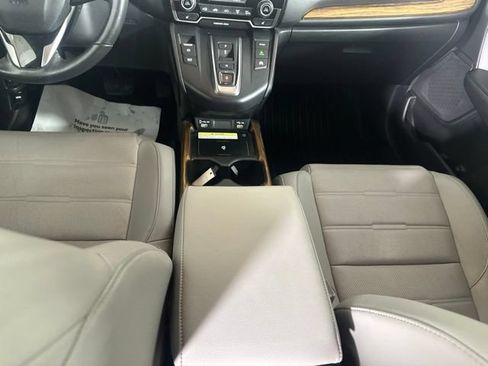 Used 2020 Honda CR-V Touring image 23