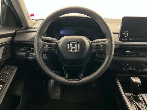 Used 2025 Honda Accord SE image 13