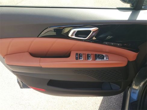 New 2026 Kia Carnival SX Prestige image 25