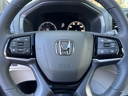 New 2026 Honda Odyssey Touring image 20