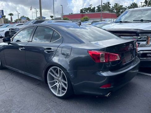 Used 2011 Lexus IS 350 w/ Premium Pkg Value Edition RWD image 5