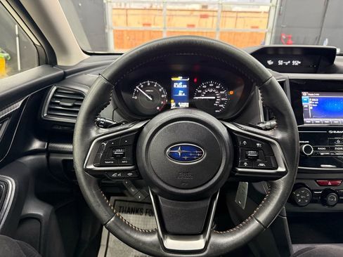 Used 2018 Subaru Crosstrek 2.0i Premium w/ Eyesight System image 24