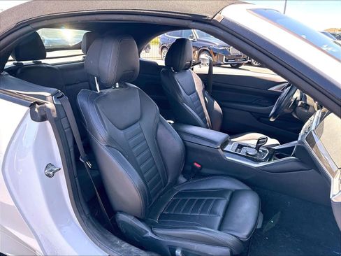 Used 2022 BMW M440i Convertible w/ Premium Package RWD image 30