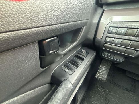 Used 2024 Toyota Tacoma SR5 image 21