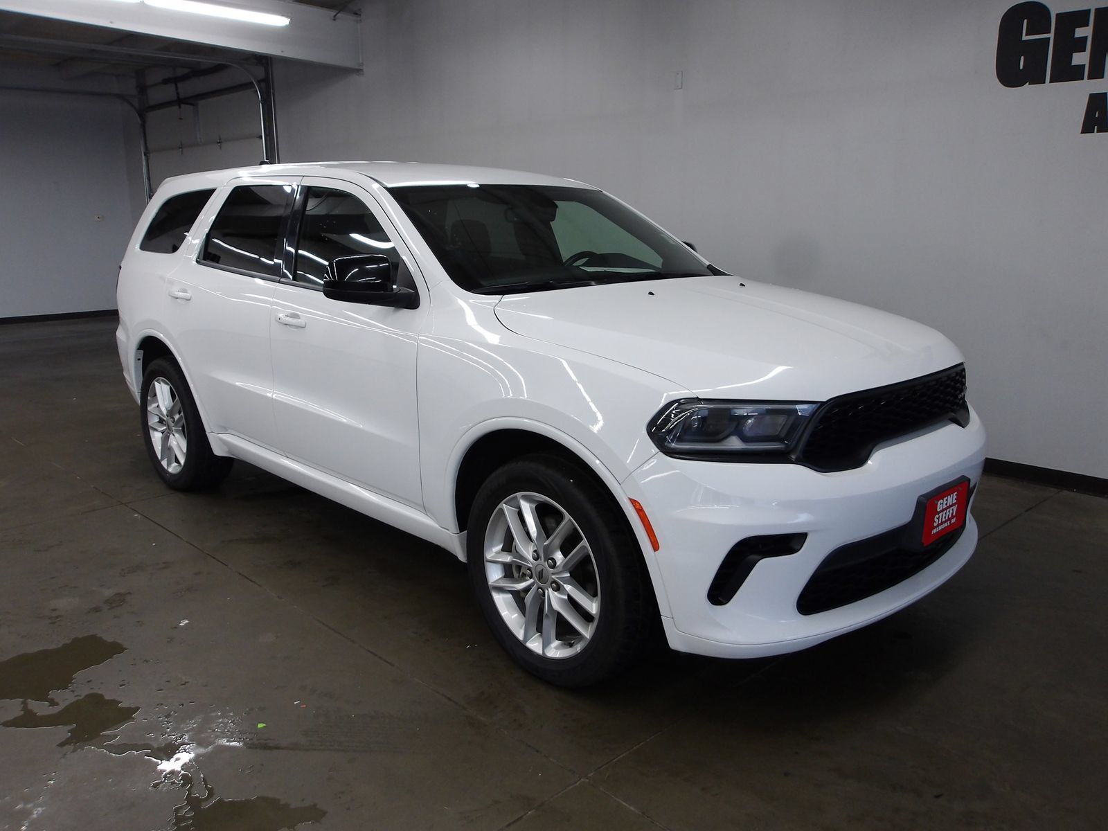 Used 2023 Dodge Durango GT AWD/4WD image 4