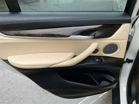 Used 2016 BMW X5 xDrive35i image 10