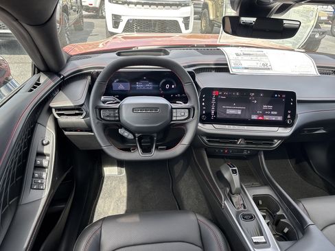 New 2026 Dodge Charger R/T AWD/4WD image 20