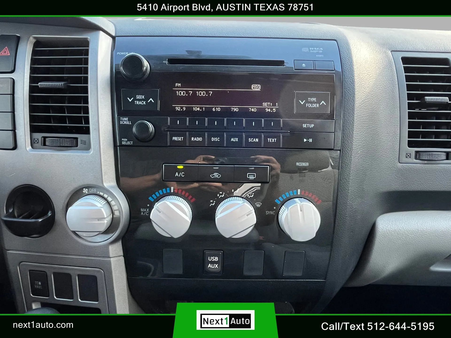 Used 2013 Toyota Tundra 2WD CrewMax w/ SR5 Pkg image 24