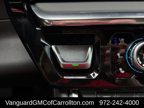 New 2026 GMC Sierra 2500 Denali Ultimate AWD/4WD image 18