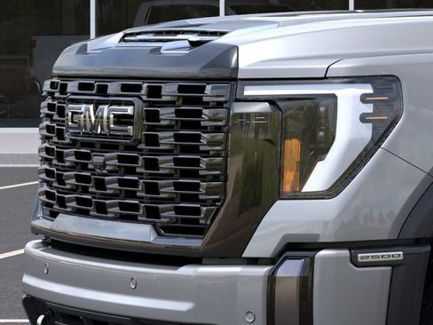 New 2026 GMC Sierra 2500 Denali Ultimate AWD/4WD image 15