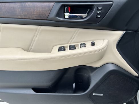 Used 2019 Subaru Outback 2.5i Limited AWD/4WD image 14