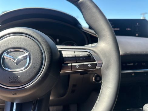 Certified 2026 MAZDA MAZDA3 Hatchback w/Premium Plus Pkg AWD/4WD image 36