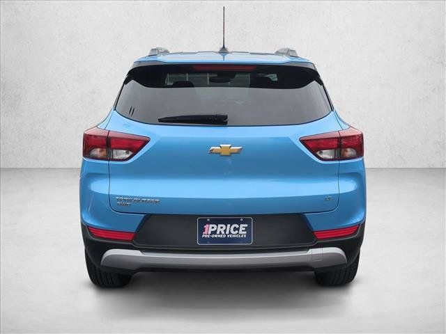 Used 2025 Chevrolet TrailBlazer LT AWD/4WD image 7