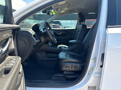 Used 2022 GMC Terrain SLT w/ Tech Package AWD/4WD image 14