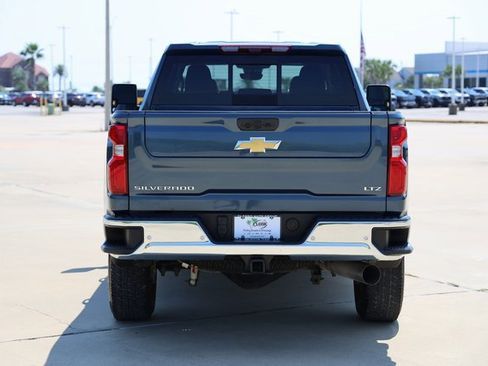 Certified 2024 Chevrolet Silverado 3500 LTZ w/ LTZ Premium Package image 7