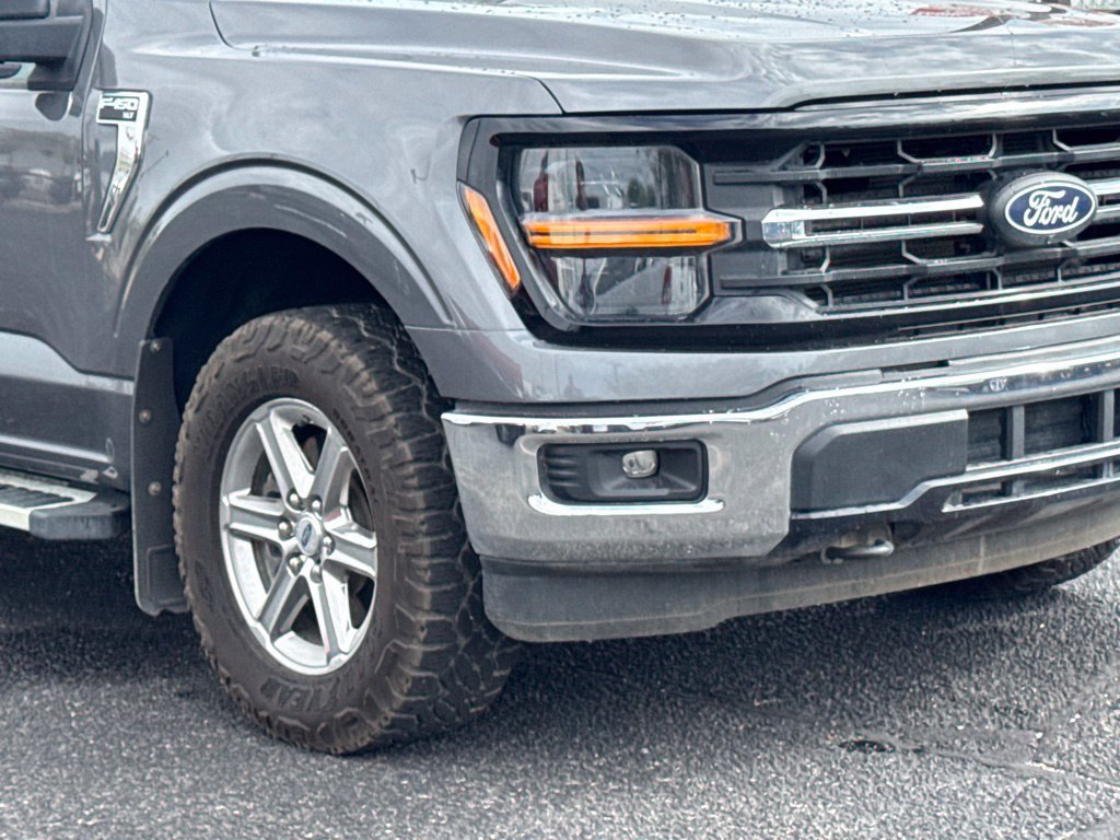 Used 2024 Ford F150 XLT AWD/4WD image 2