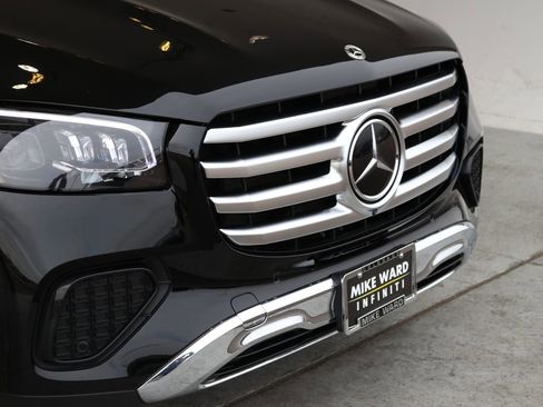 Used 2025 Mercedes-Benz GLS 450 4MATIC image 63