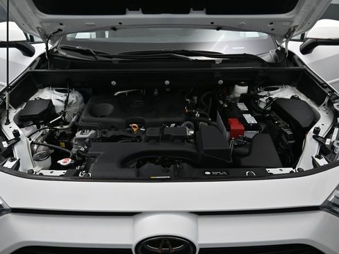 Certified 2024 Toyota RAV4 XLE w/ Convenience Package image 36