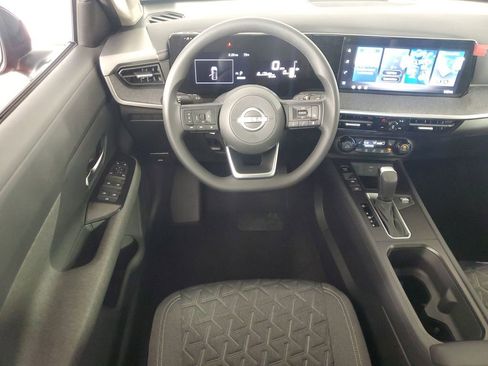 New 2026 Nissan Kicks SV w/ SV Premium Package image 14